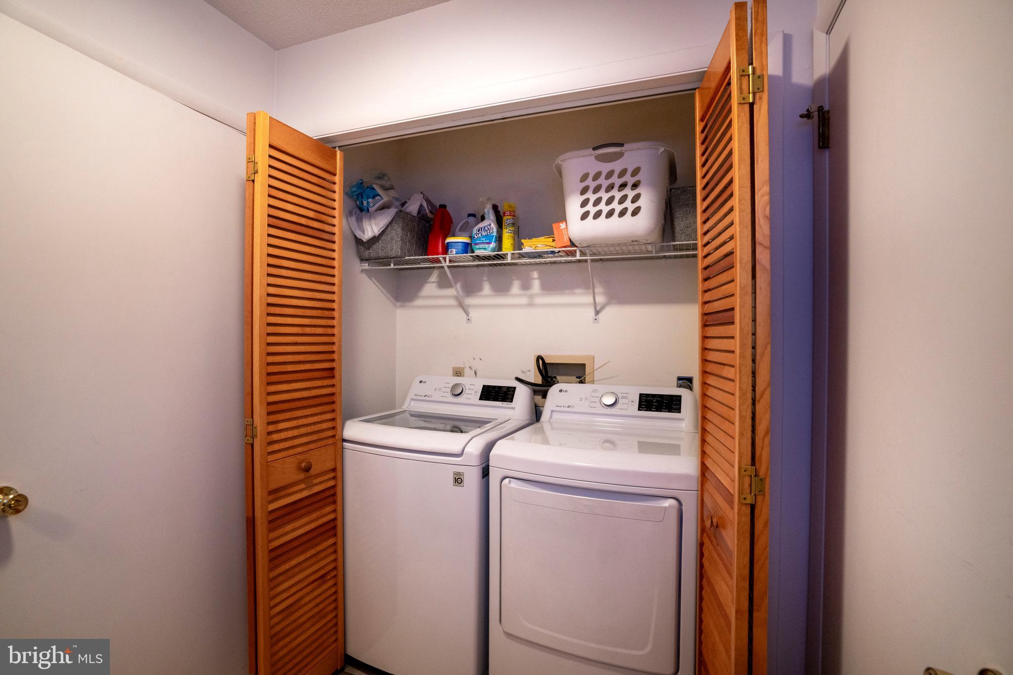 CEDAR KNOLL - Residential