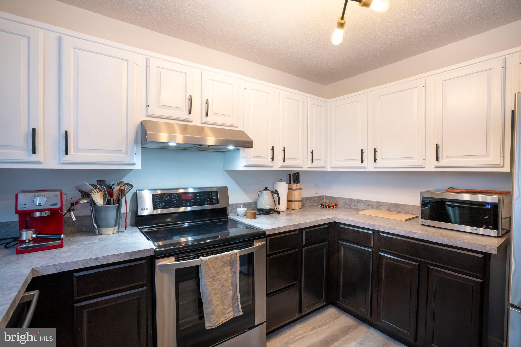 CEDAR KNOLL - Residential