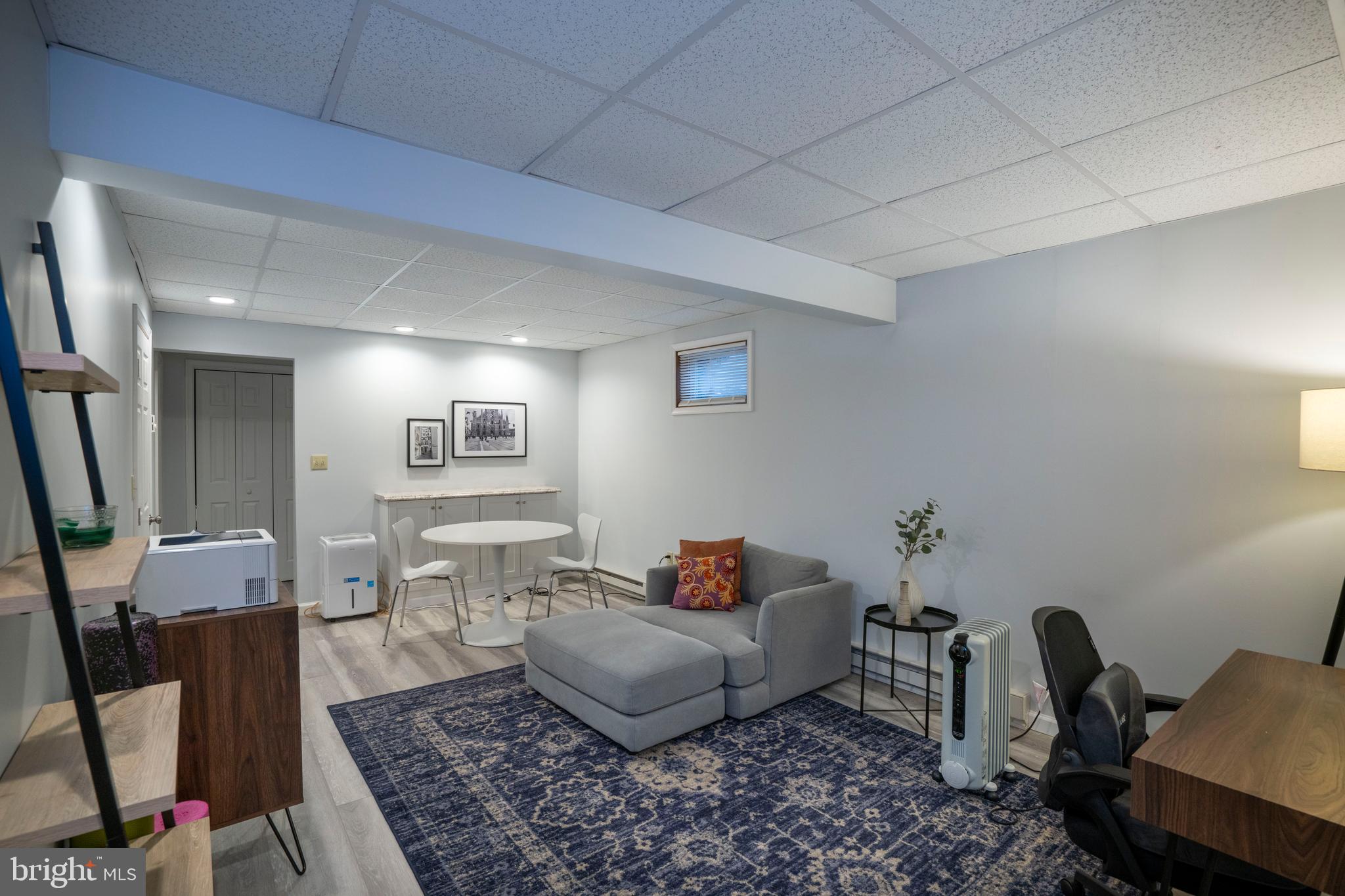 CEDAR KNOLL - Residential