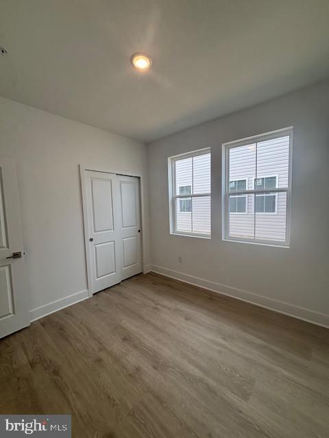 FOUR SEASONS AT EASTON - Residential Lease