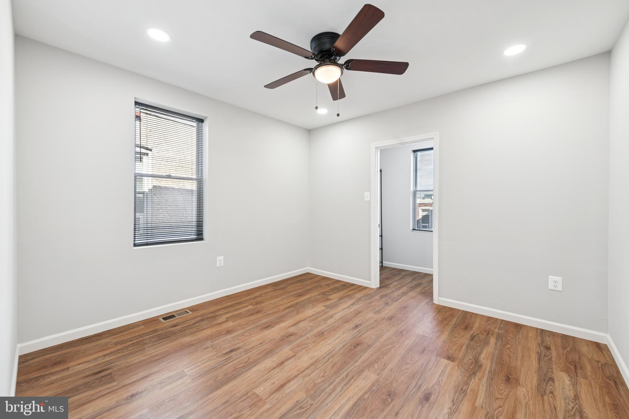 FERN ROCK - Residential Lease