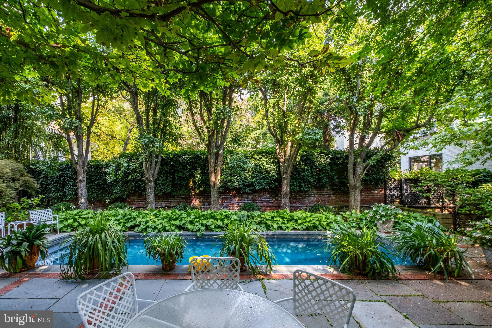 GEORGETOWN - Residential