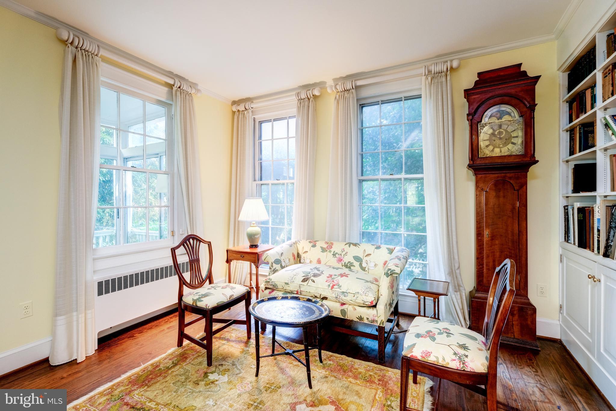 GEORGETOWN - Residential