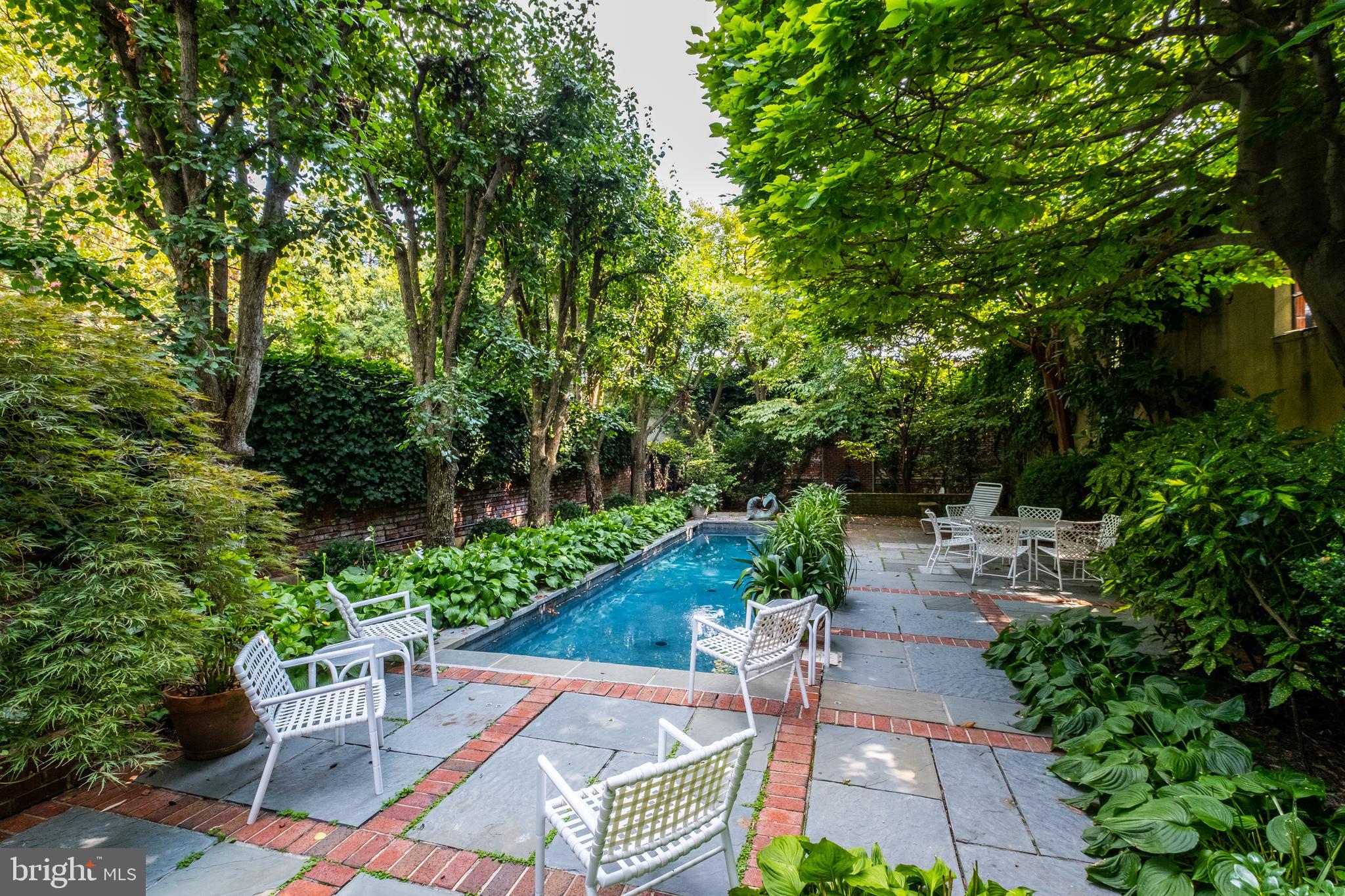GEORGETOWN - Residential