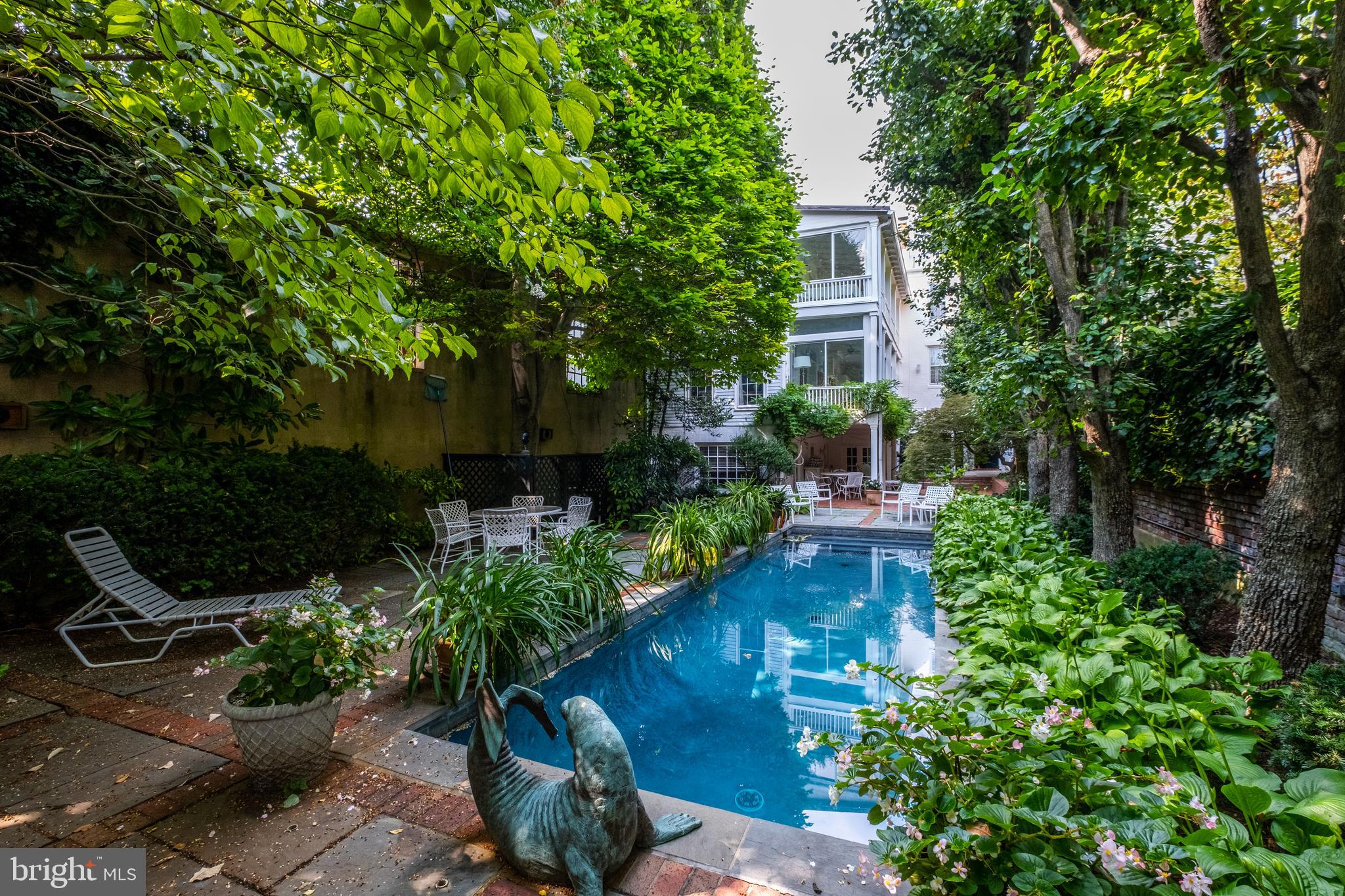 GEORGETOWN - Residential
