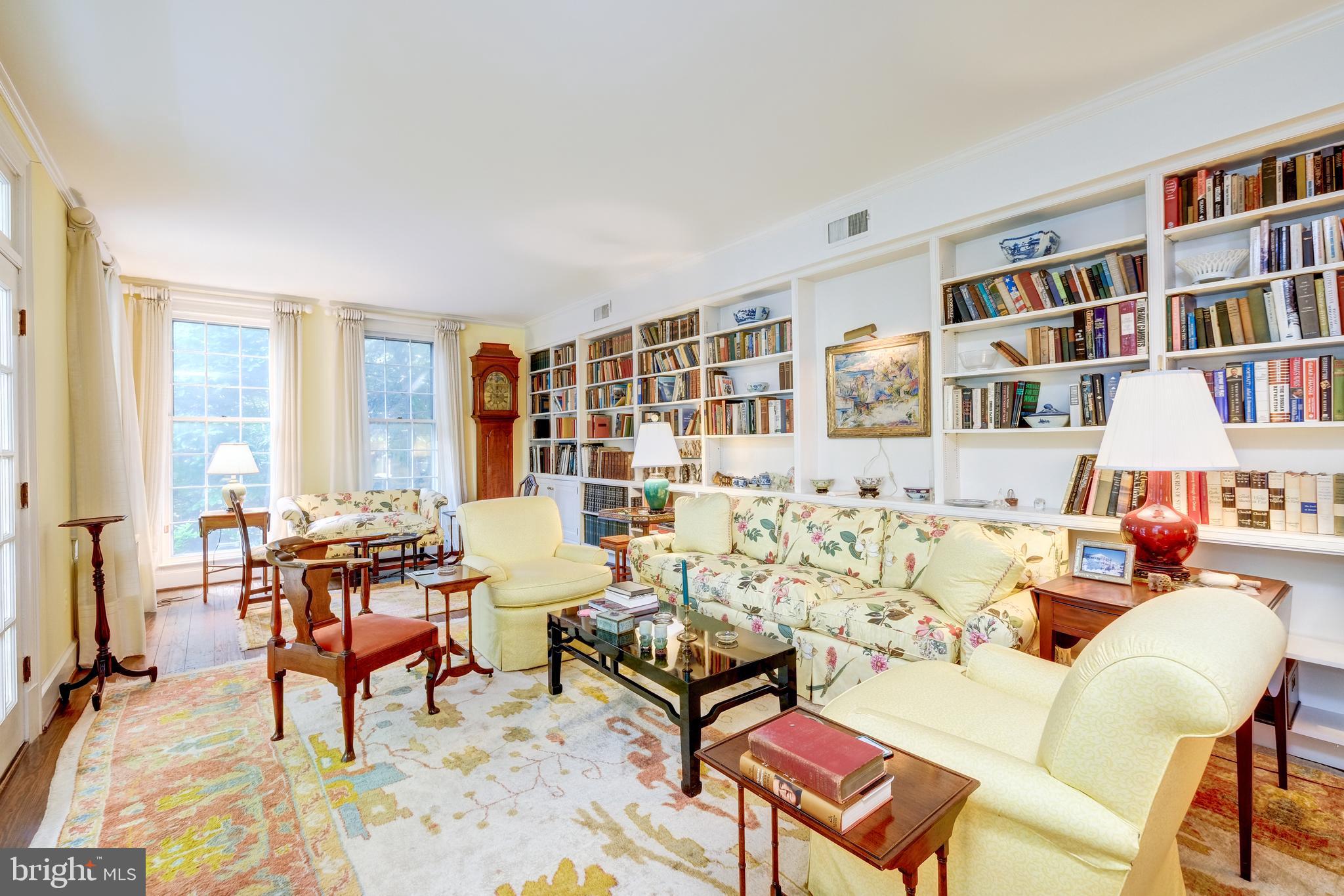 GEORGETOWN - Residential