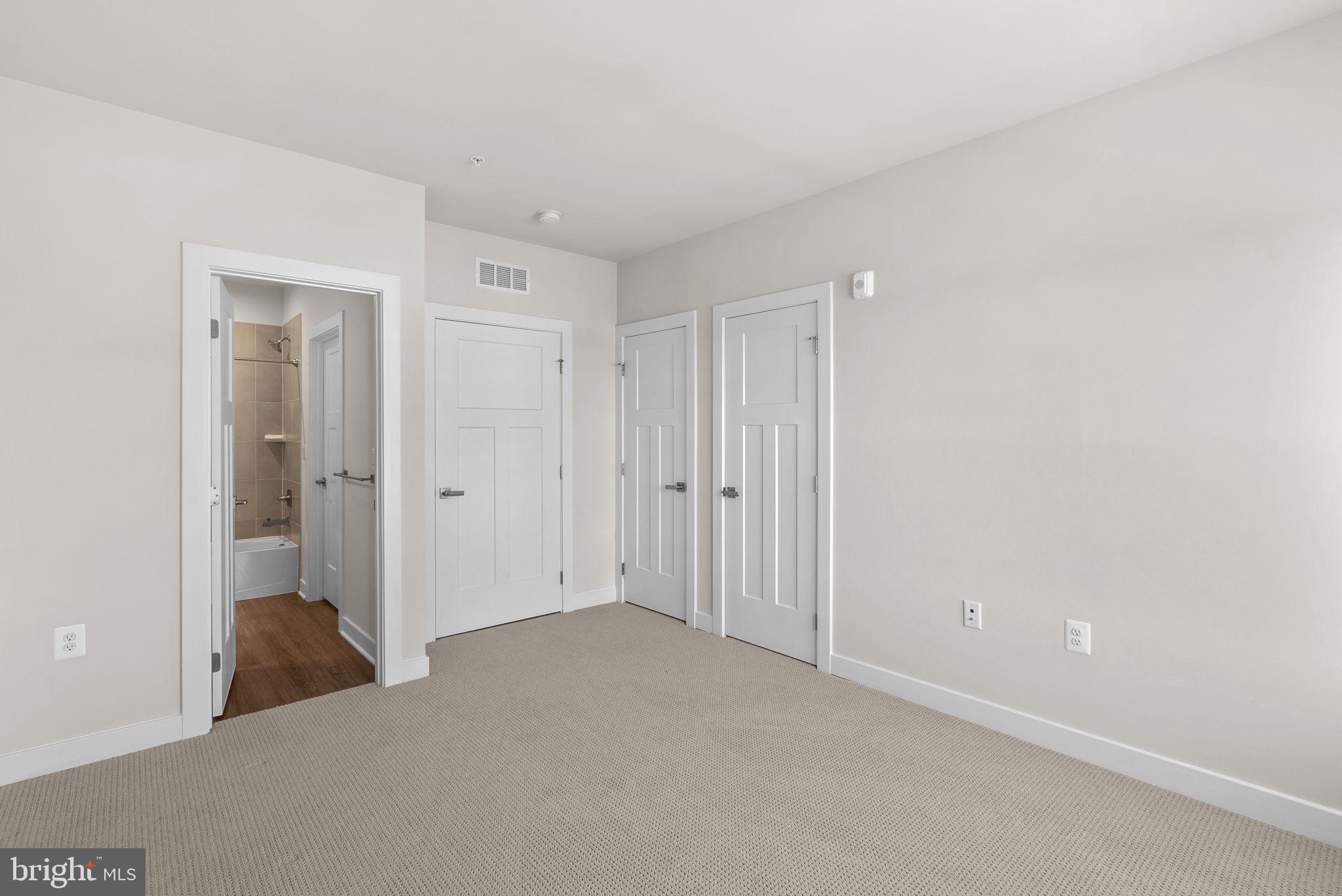 THE WOODLANDS - Residential