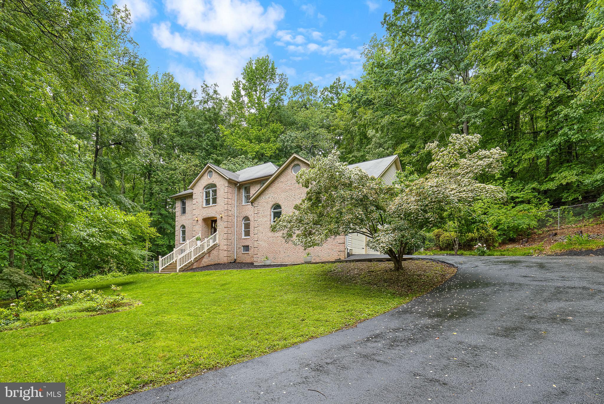 104 DENT ROAD