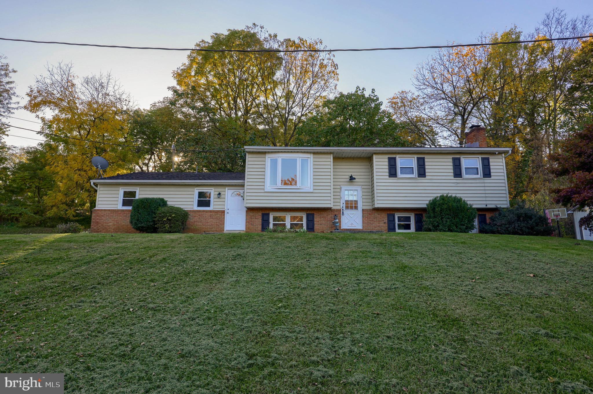 60 N CONESTOGA DRIVE