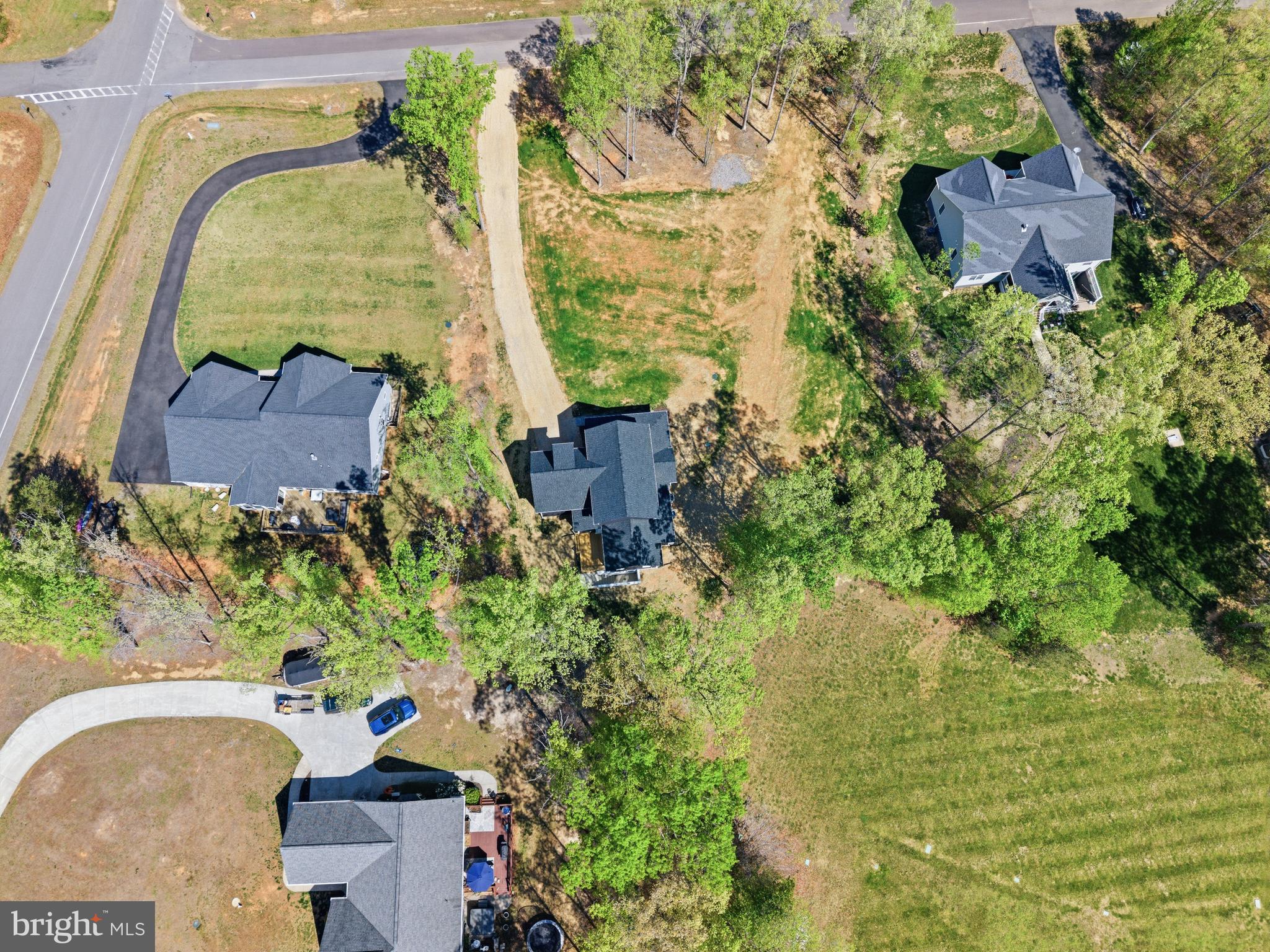 NOAH'S LANDING - Residential