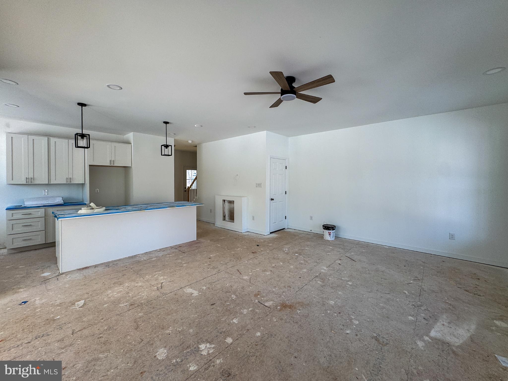 NOAH'S LANDING - Residential