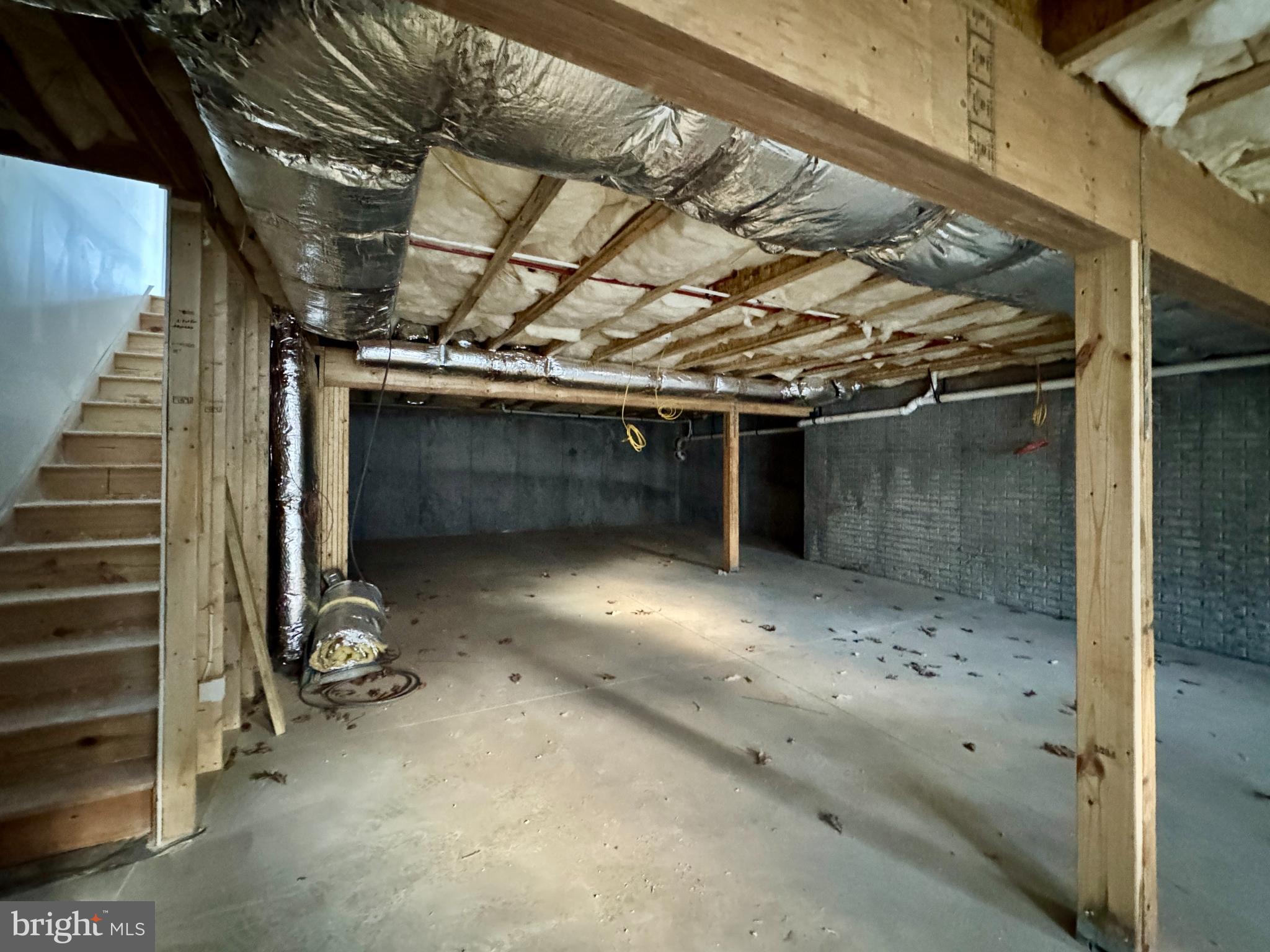 NOAH'S LANDING - Residential