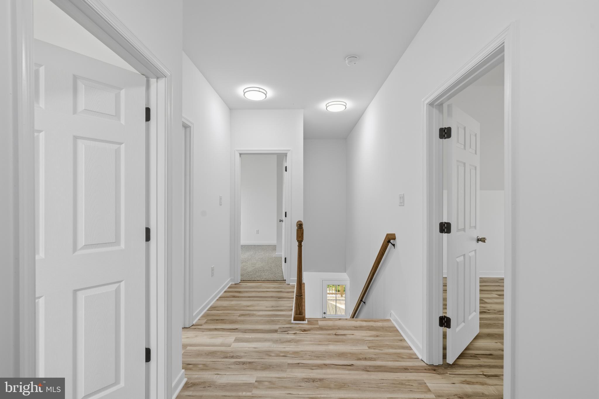 NOAH'S LANDING - Residential