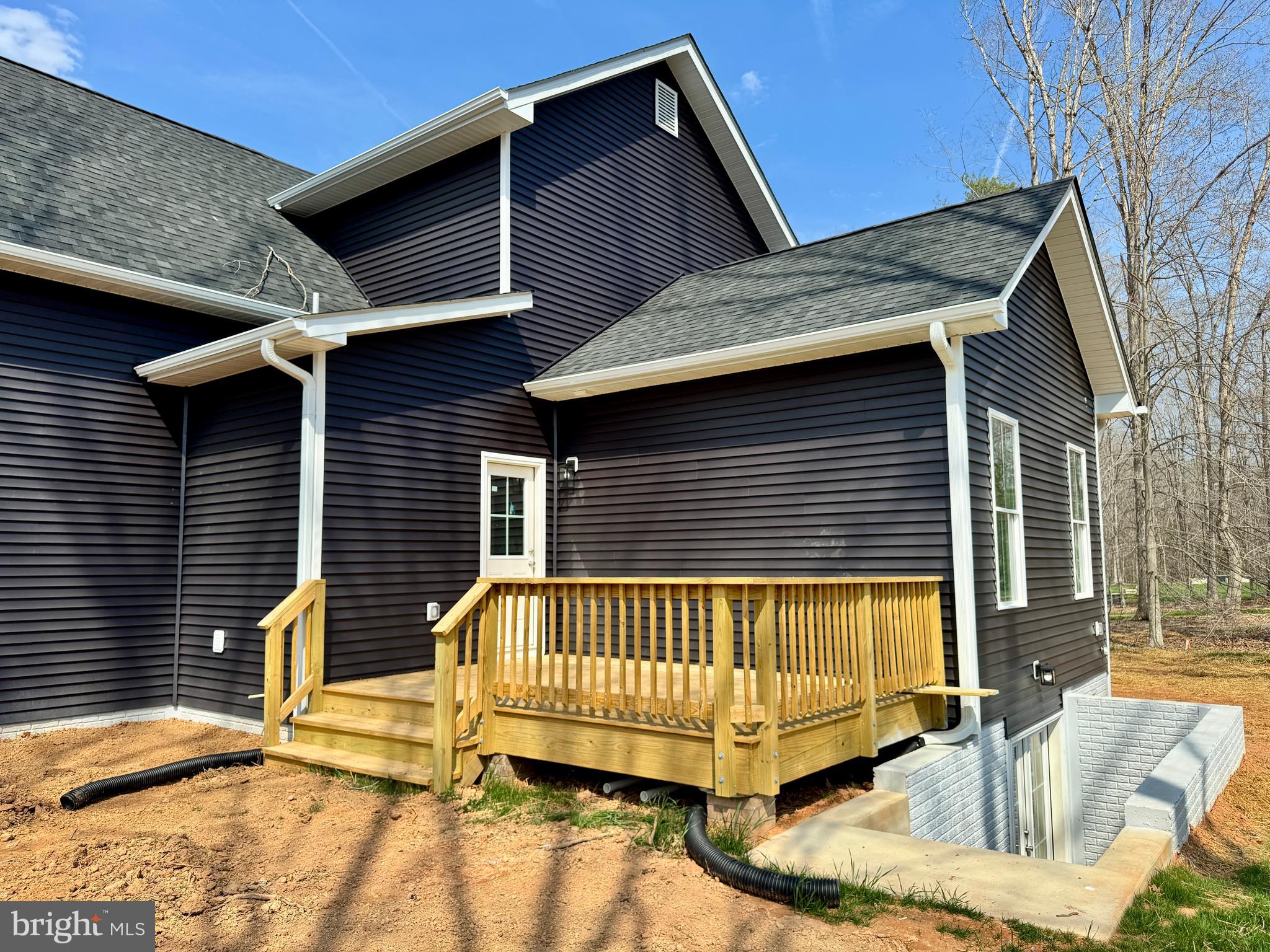 NOAH'S LANDING - Residential