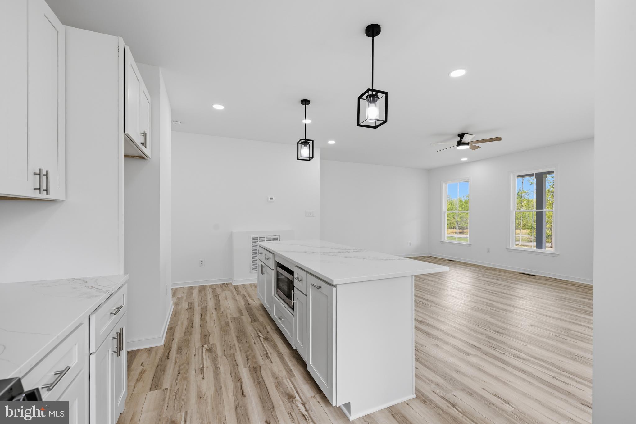 NOAH'S LANDING - Residential