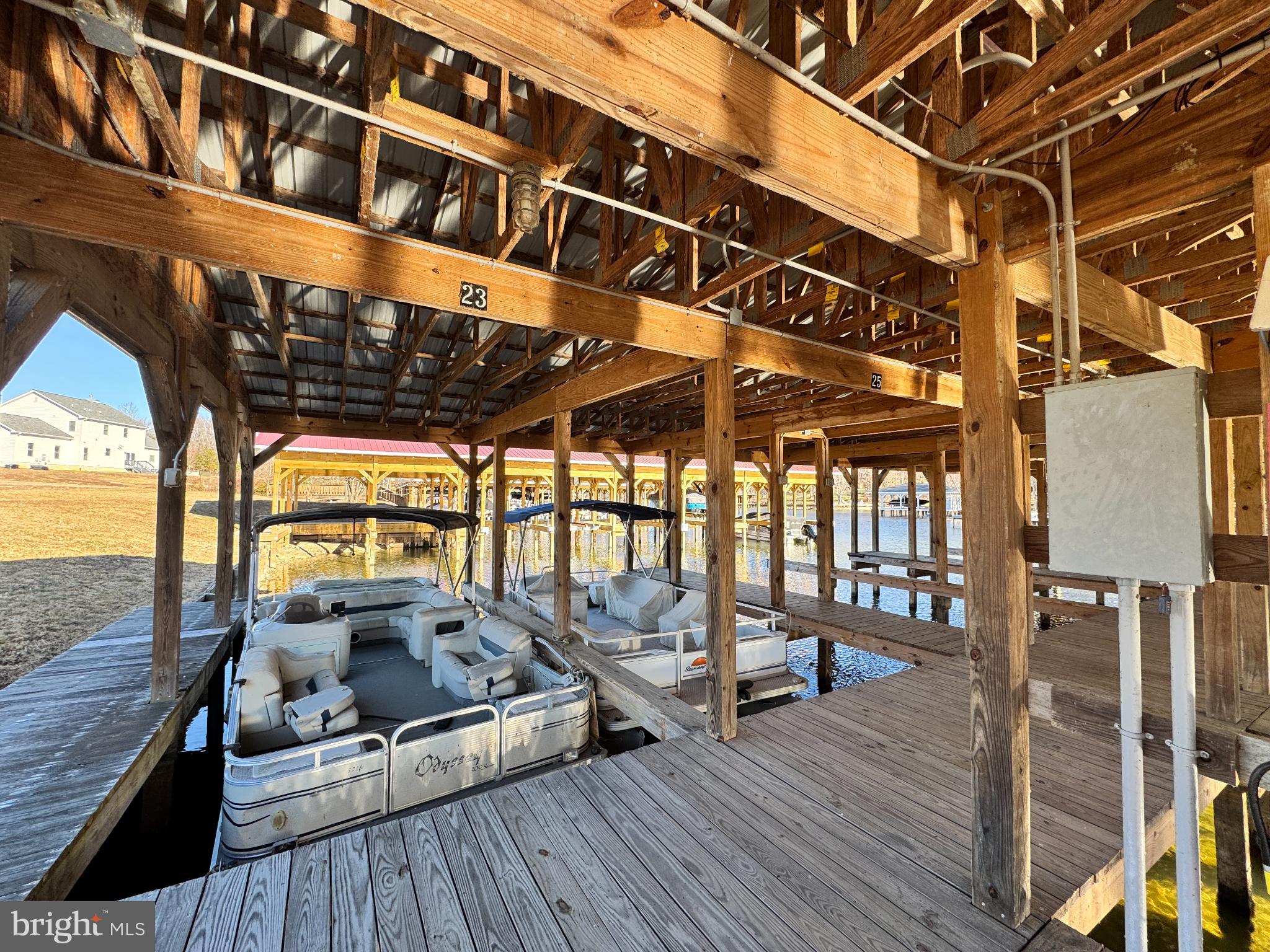 NOAH'S LANDING - Residential