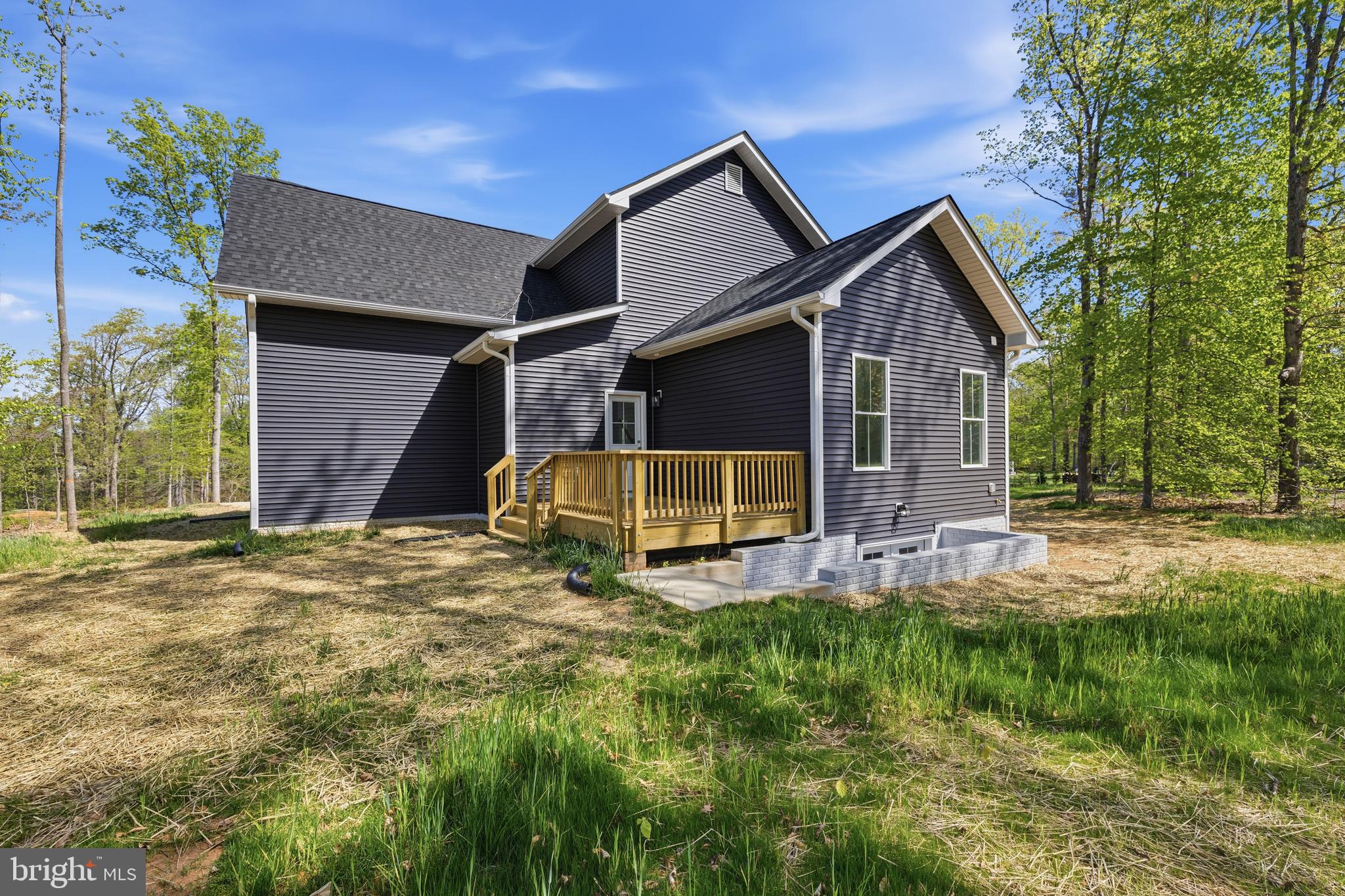 NOAH'S LANDING - Residential