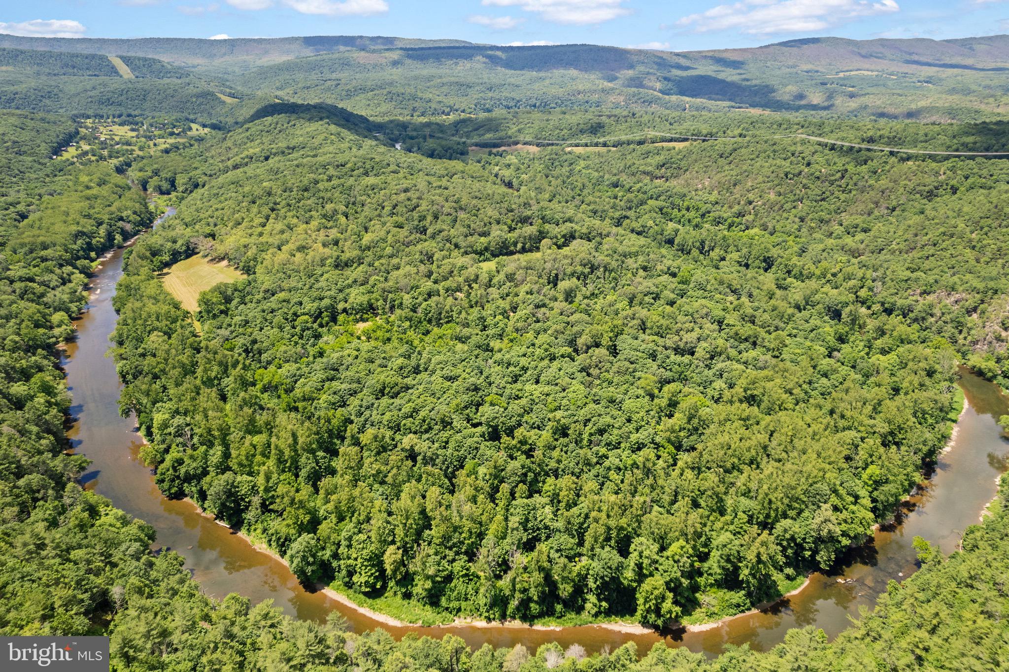 THE CROSSING AT GREAT CACAPON - Residential