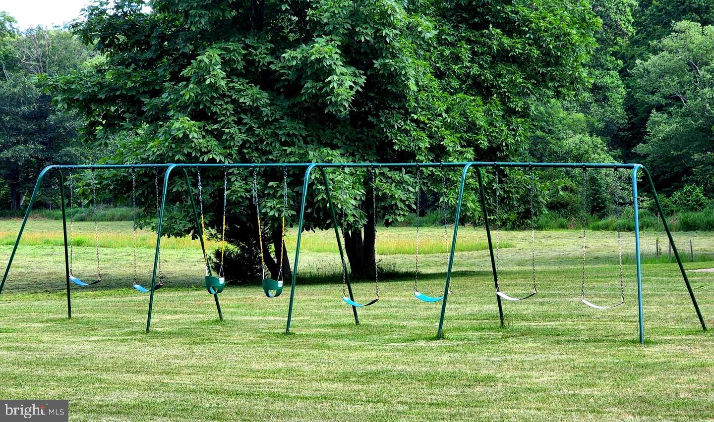 THE CROSSING AT GREAT CACAPON - Residential