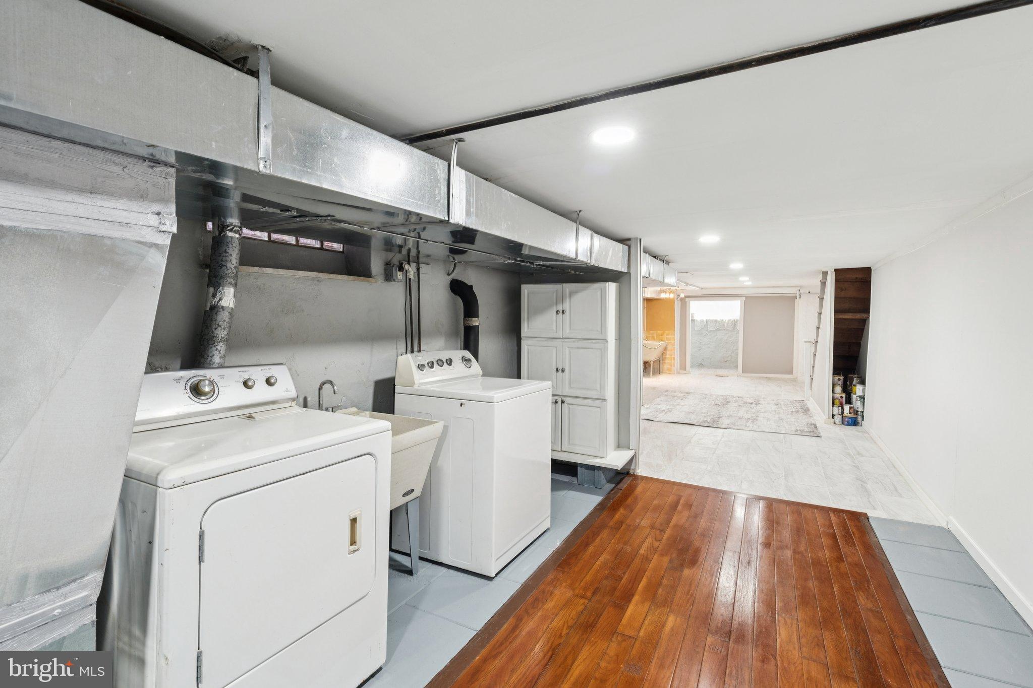 WEST PASSYUNK - Residential