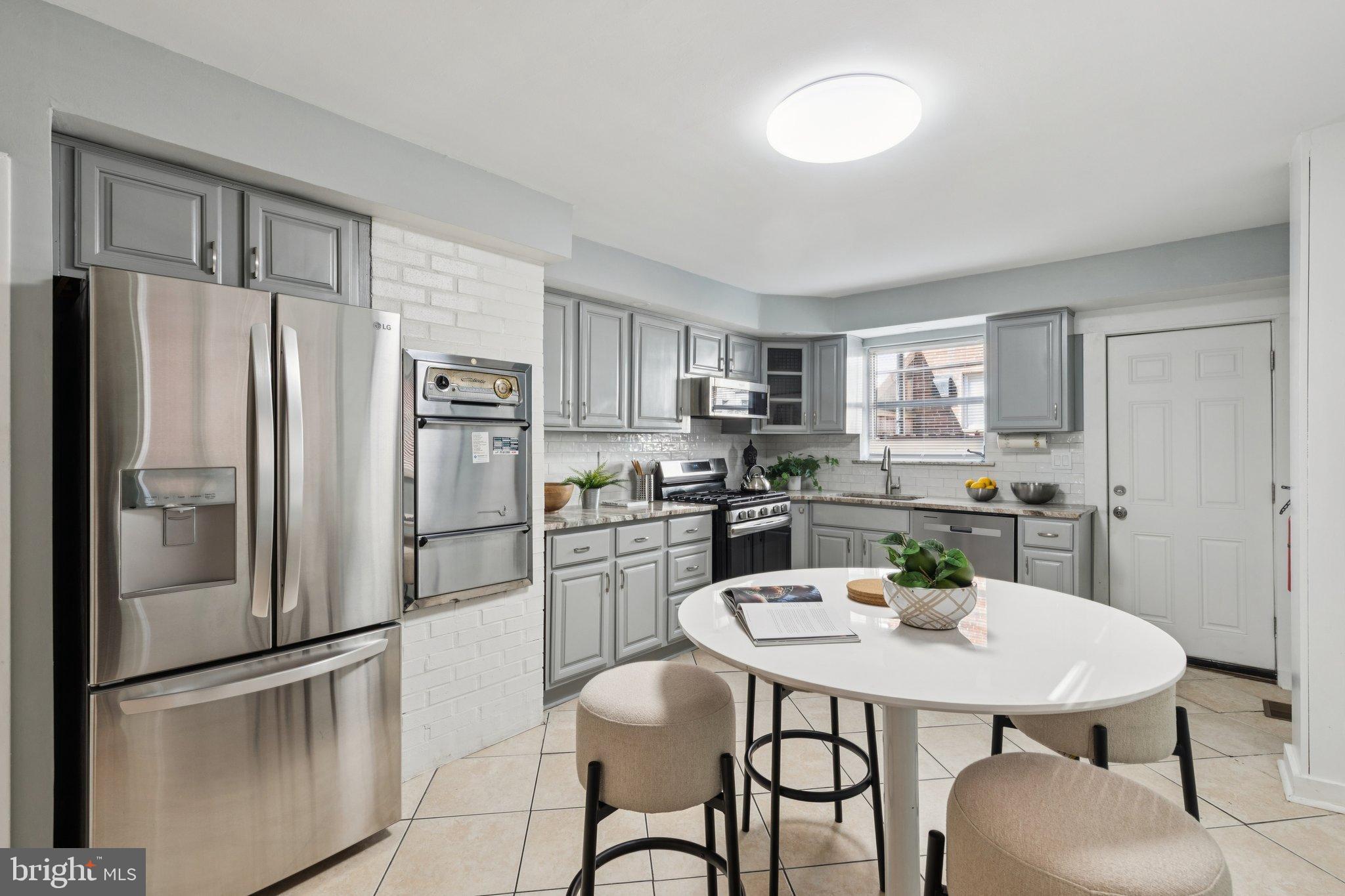 WEST PASSYUNK - Residential