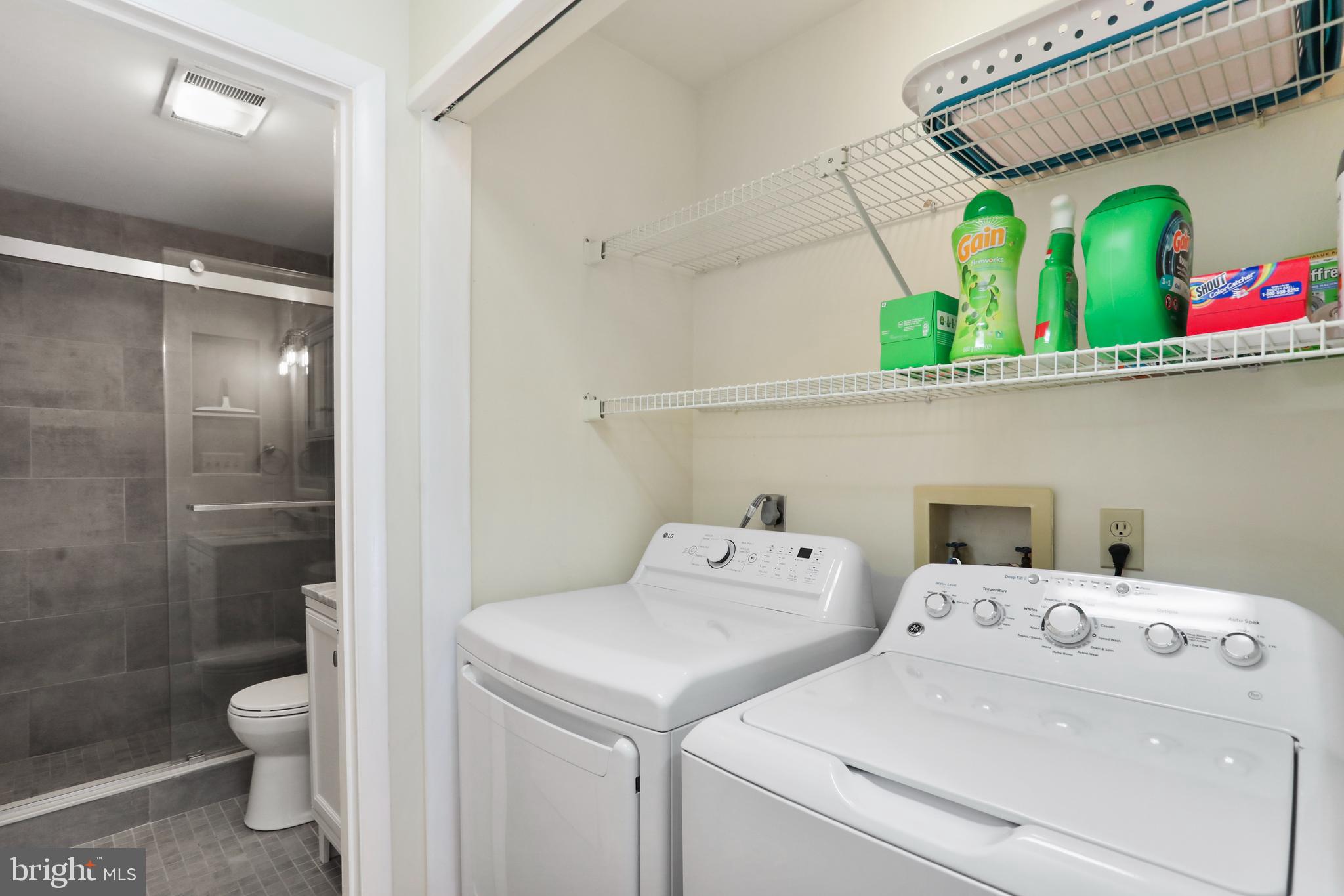 THE WOODS - Residential