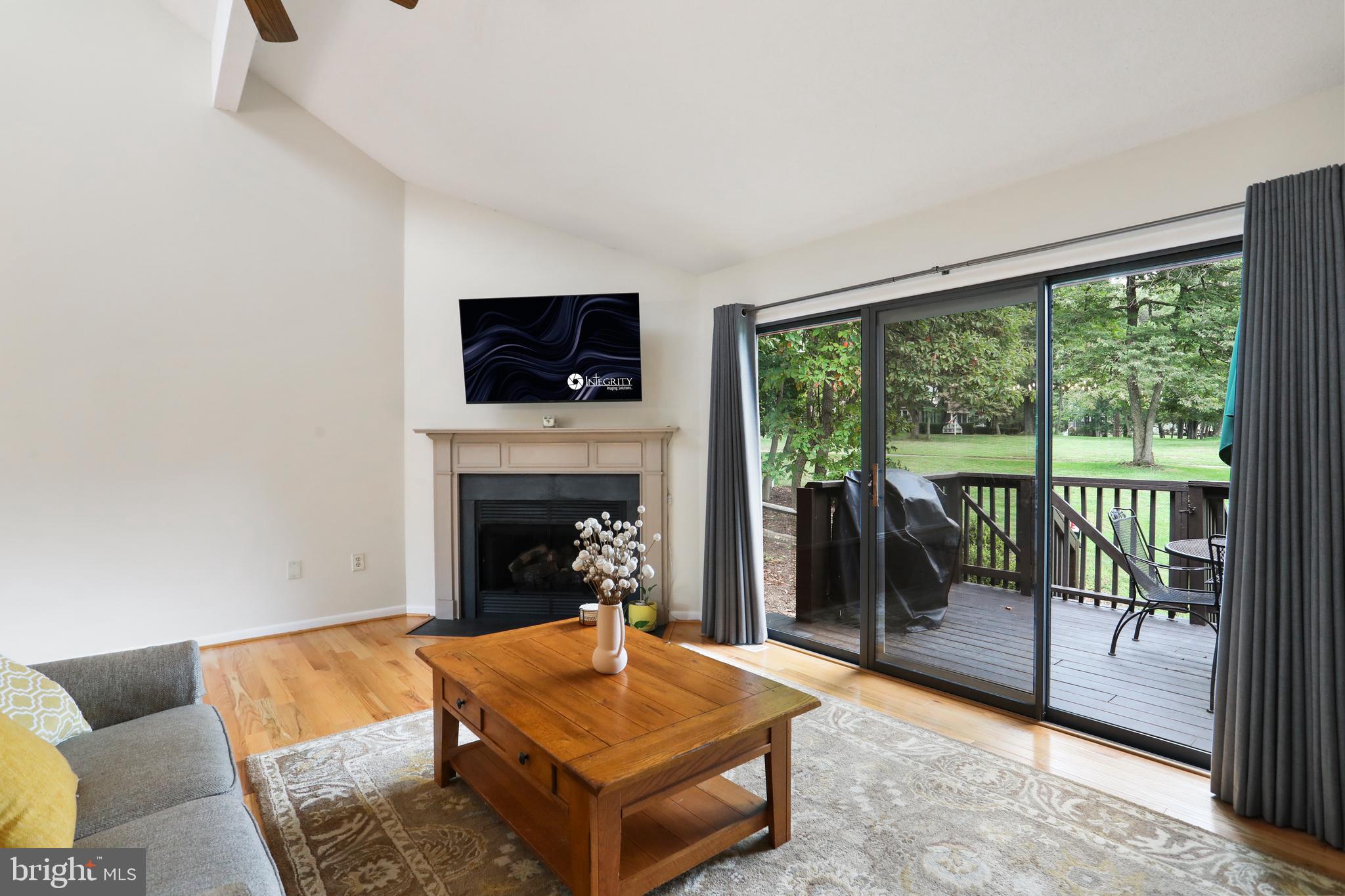 THE WOODS - Residential