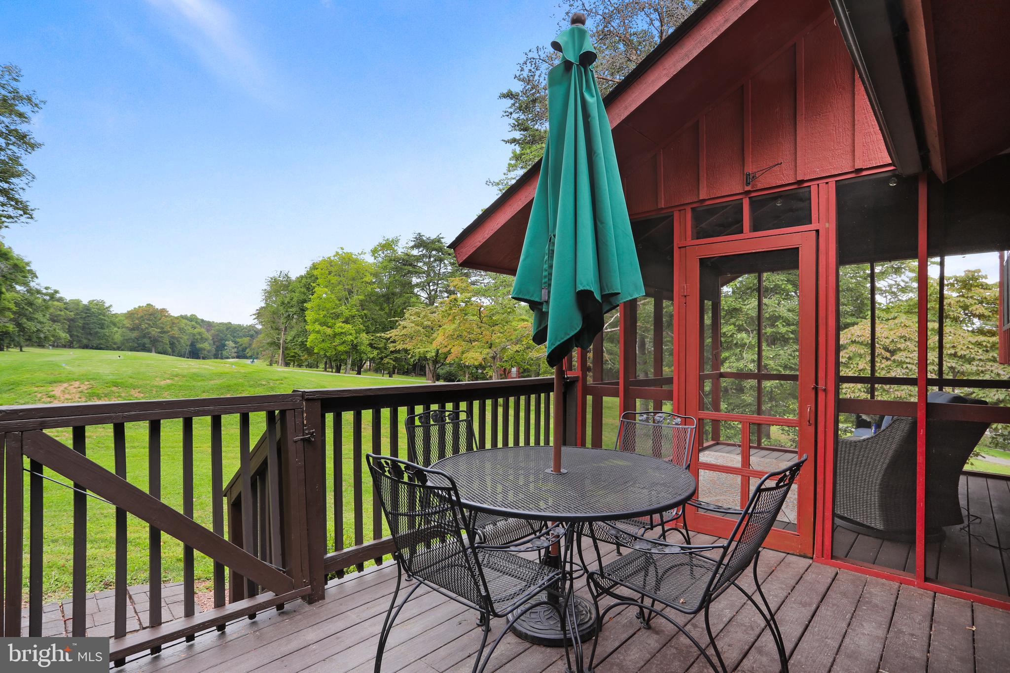 THE WOODS - Residential