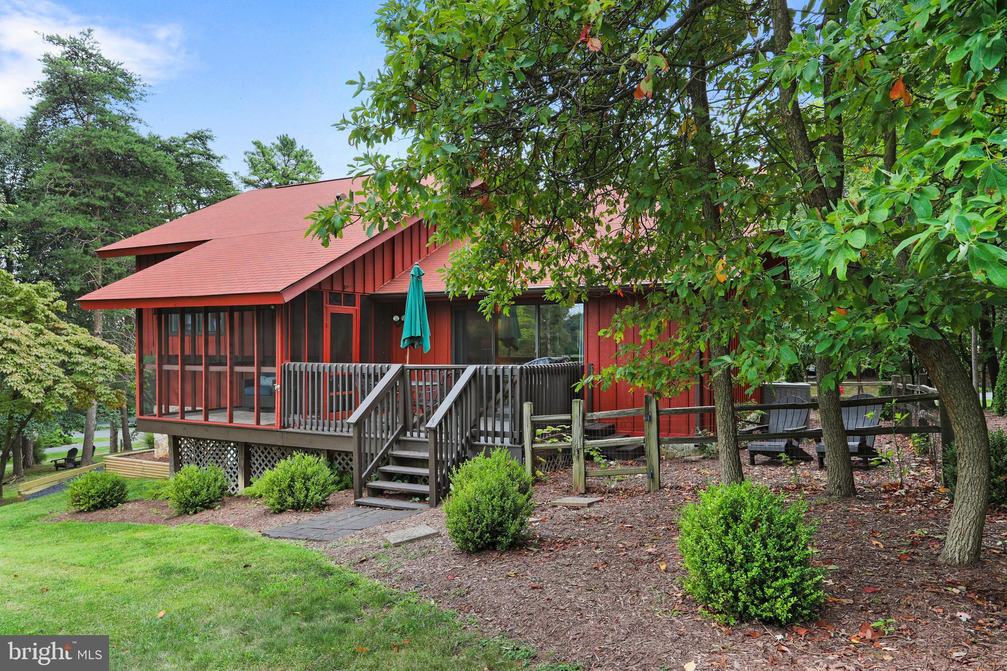 THE WOODS - Residential