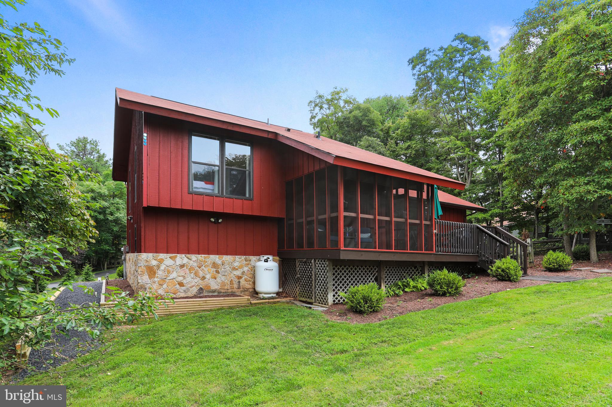 THE WOODS - Residential