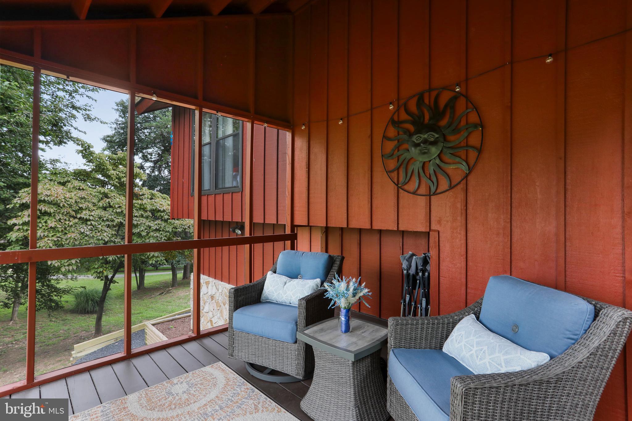 THE WOODS - Residential