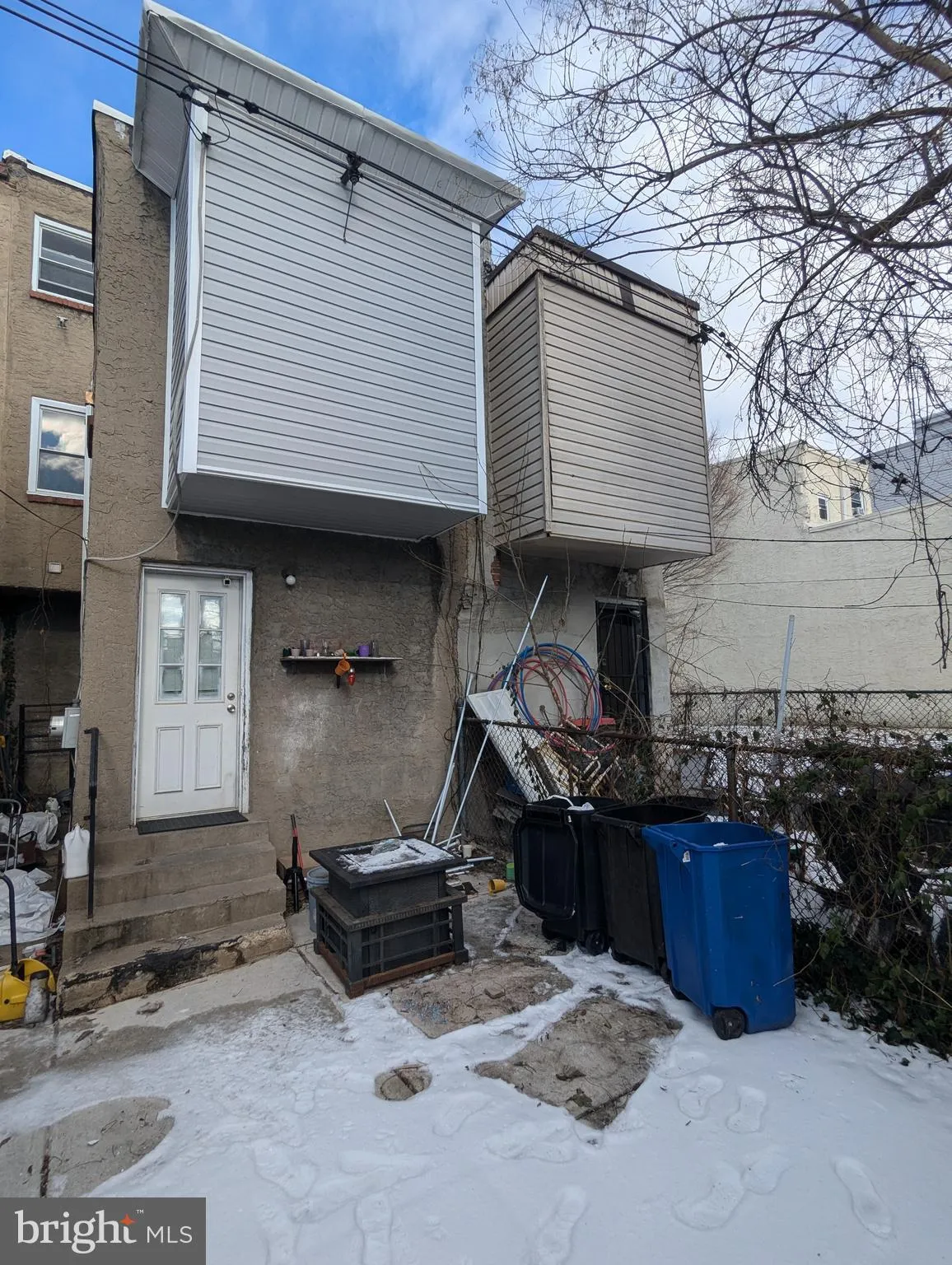 Philadelphia, Pennsylvania 19121, United States, 5 Bedrooms Bedrooms, ,3 BathroomsBathrooms,Residential,Pending,20622