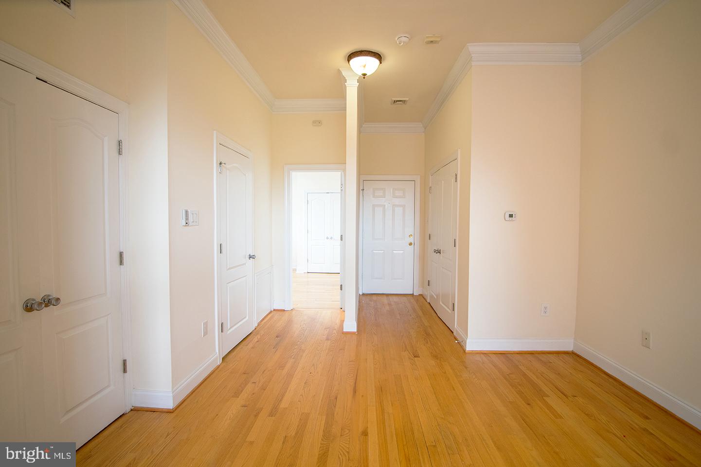 QUEEN VILLAGE - Residential Lease