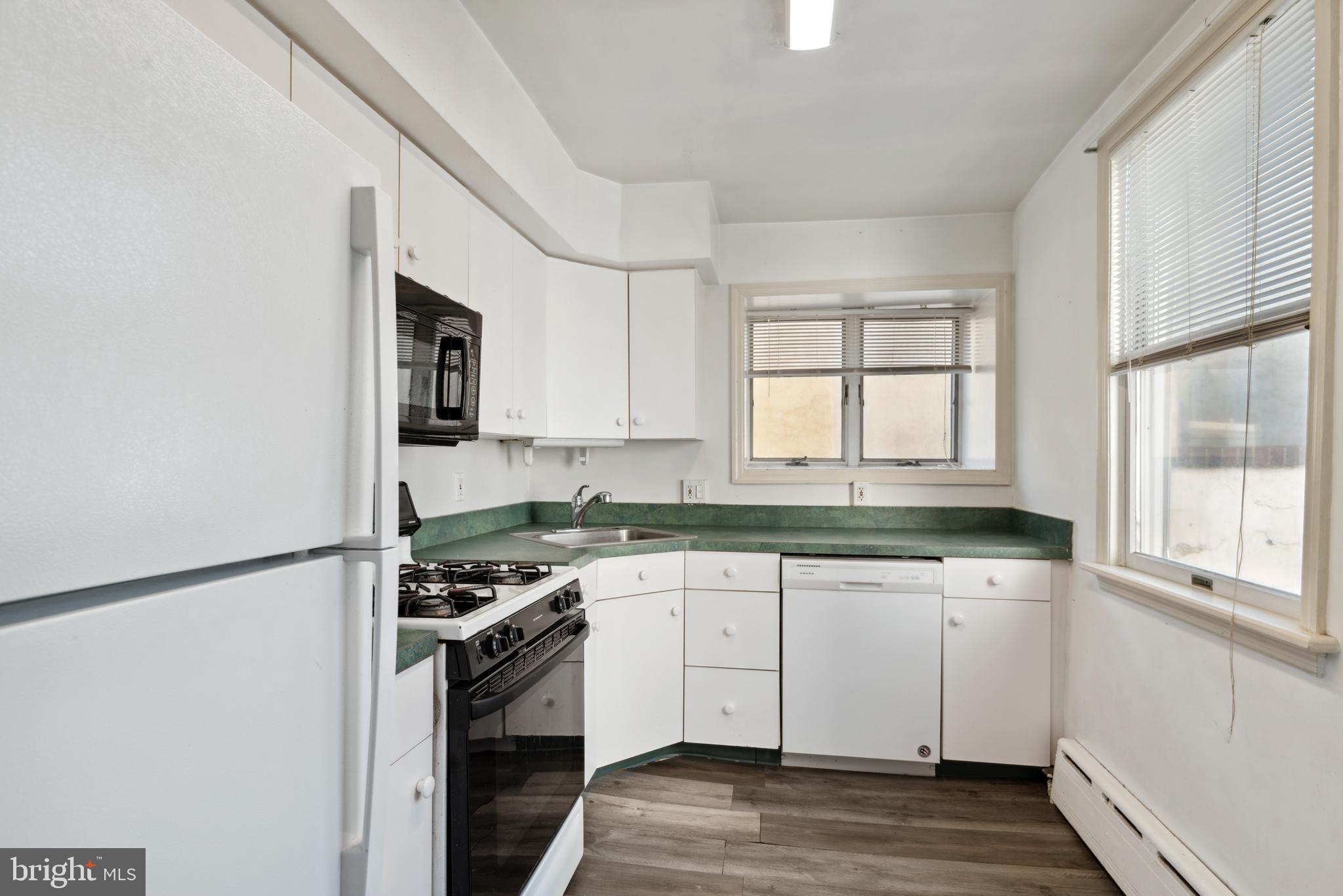 MANAYUNK - Residential Lease