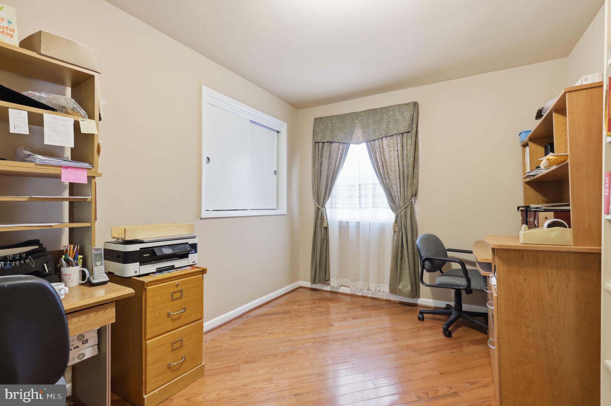 HUNTINGDON VALLEY - Residential