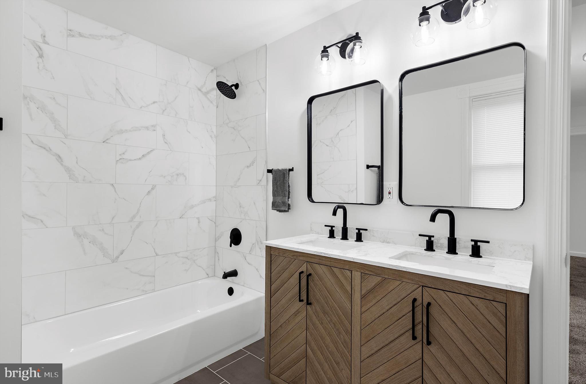 OVERLEA - Residential