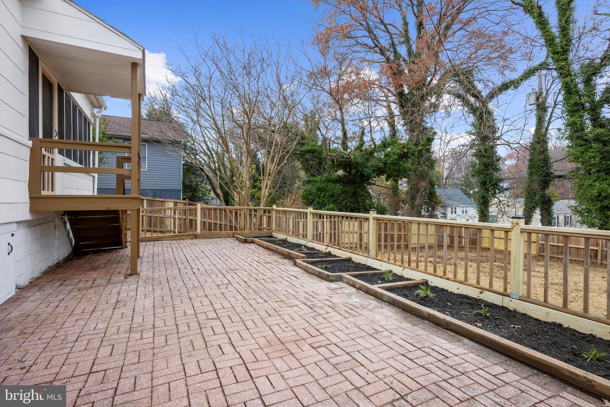 OVERLEA - Residential