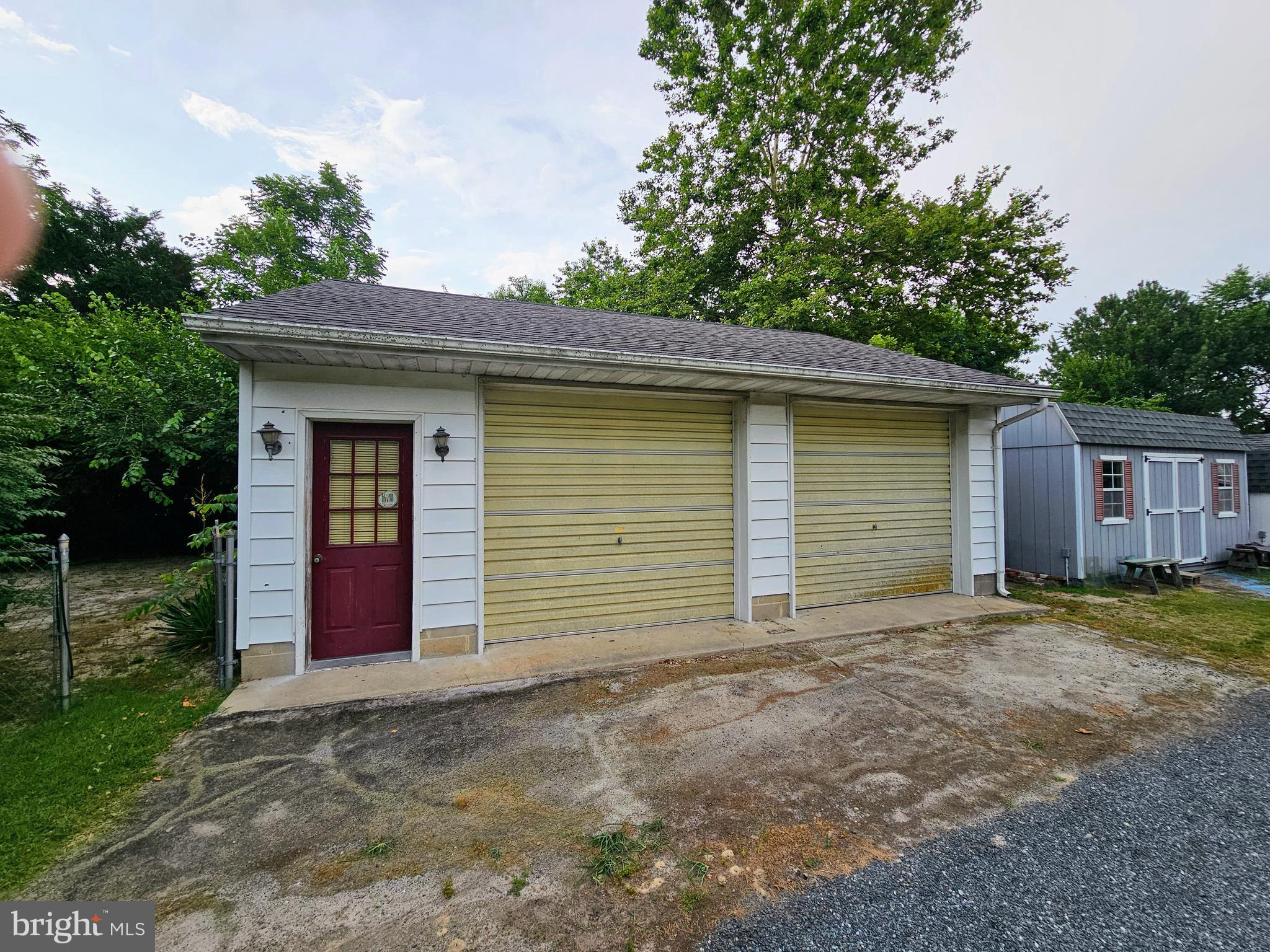 10917 DELAWARE AVENUE