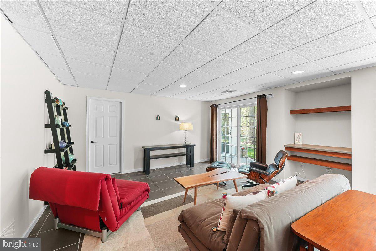 HADLEYS MILL - Residential