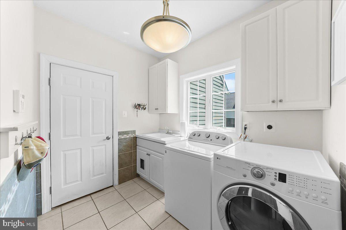 HADLEYS MILL - Residential