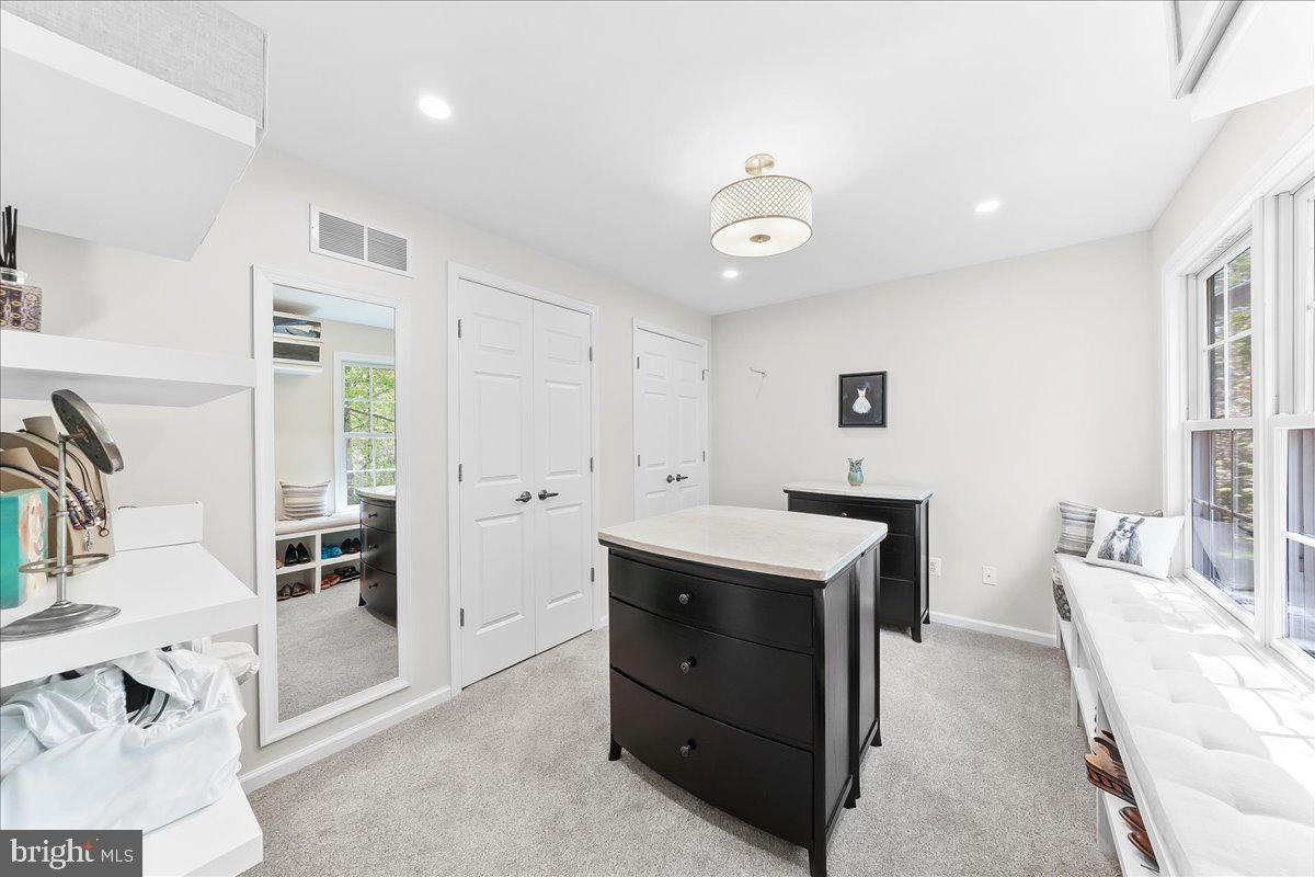 HADLEYS MILL - Residential