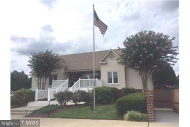 TIERS OF MANCHESTER LAKES - Residential