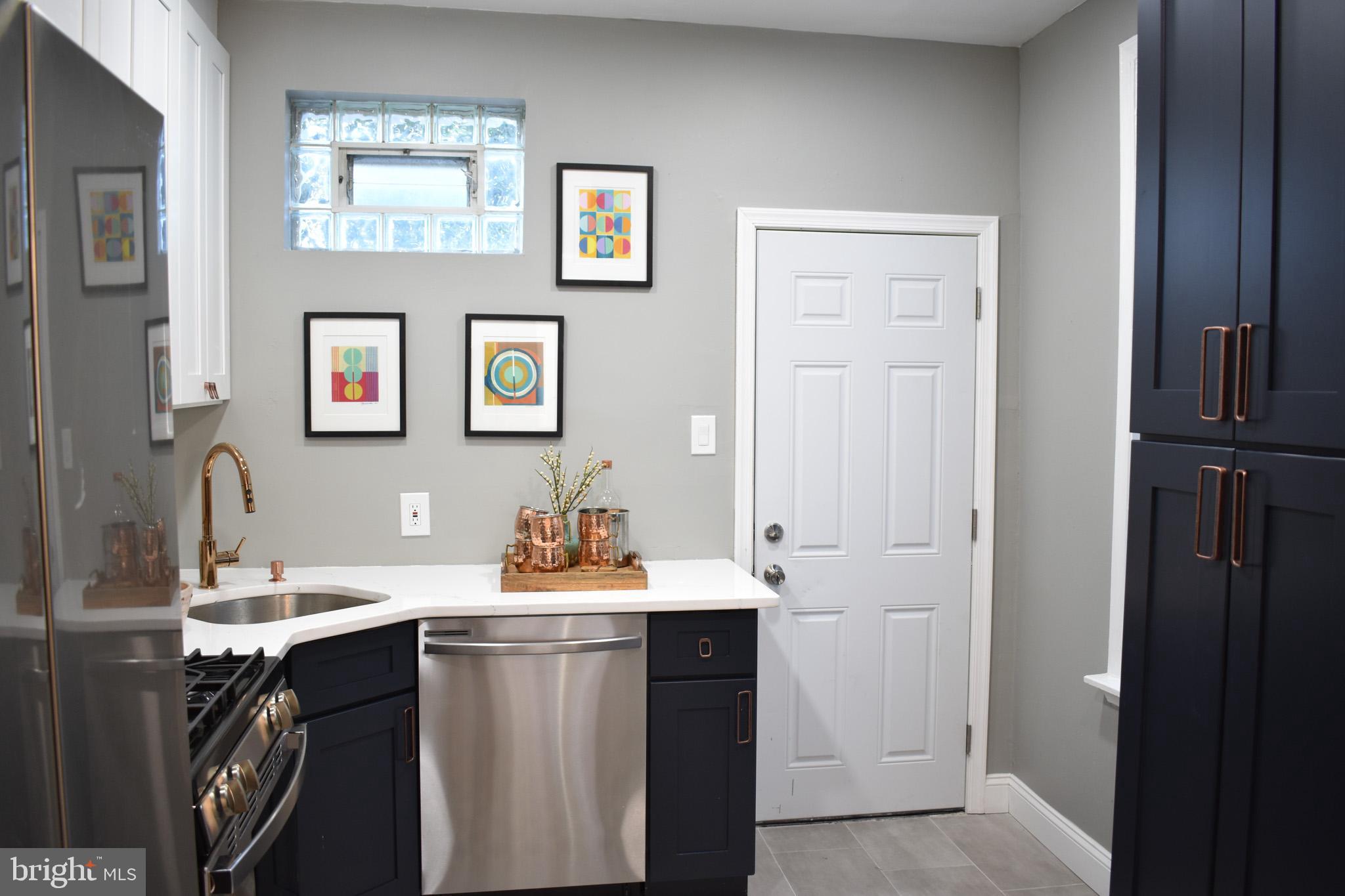 FAIRMOUNT - Residential