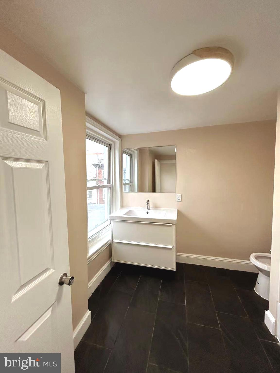 FAIRMOUNT - Residential