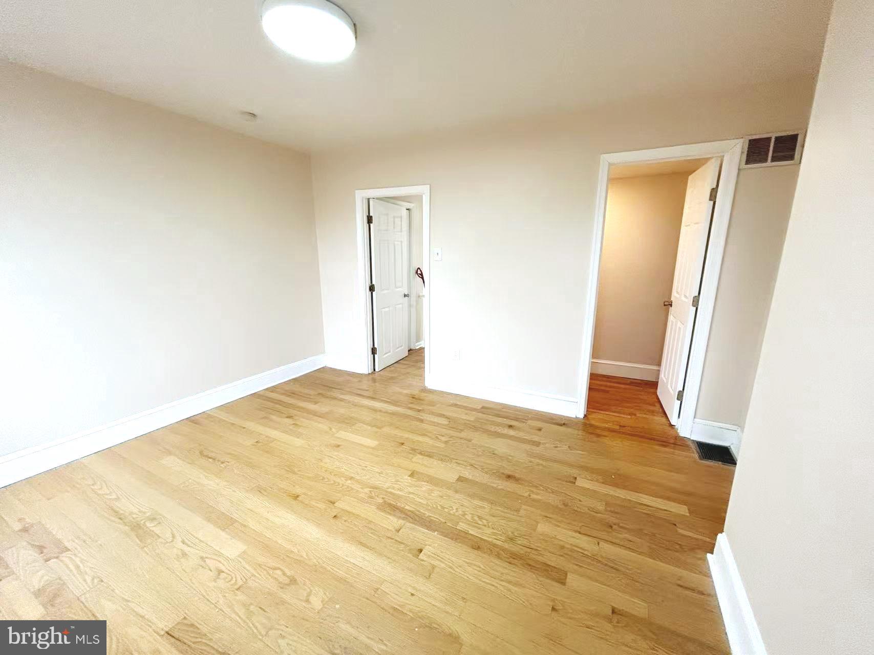FAIRMOUNT - Residential