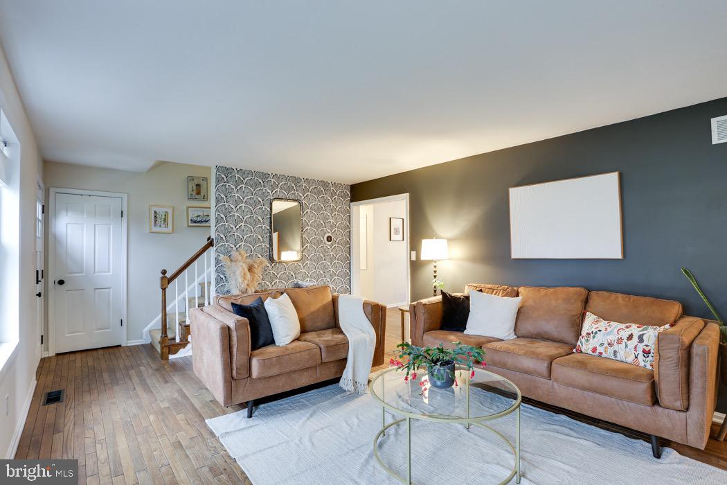 SULLIVAN HEIGHTS - Residential