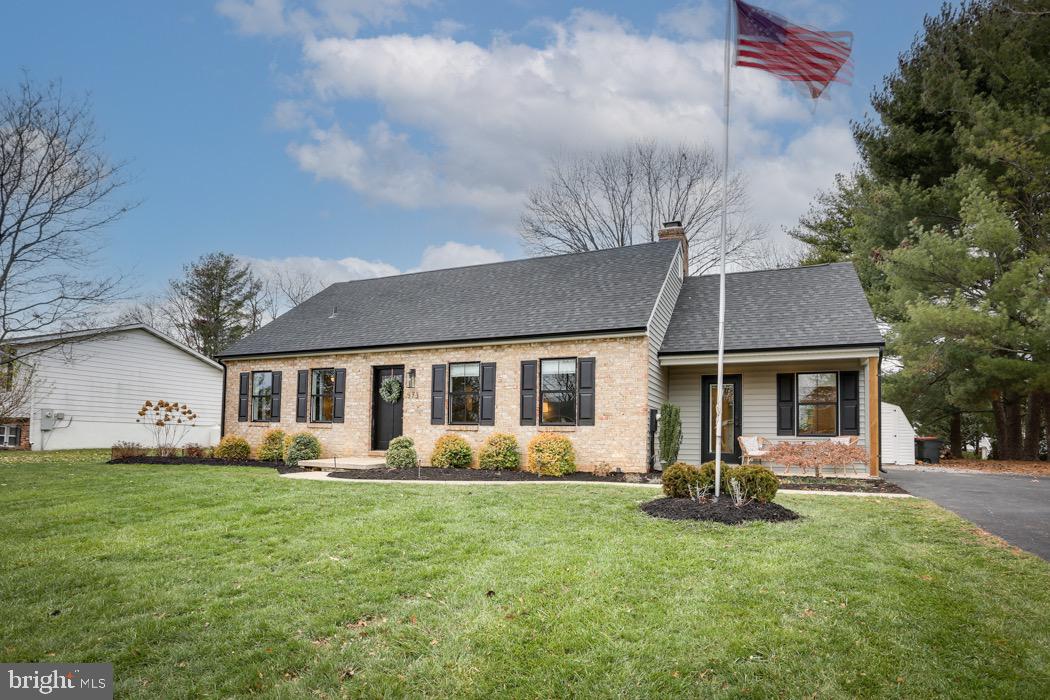 SULLIVAN HEIGHTS - Residential