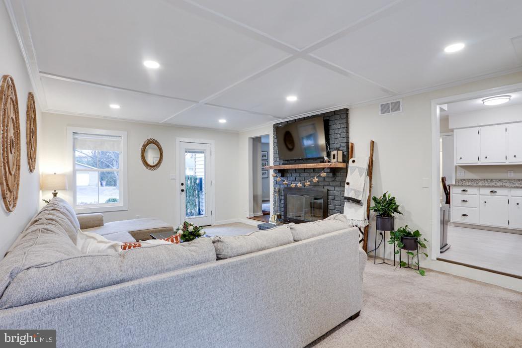 SULLIVAN HEIGHTS - Residential