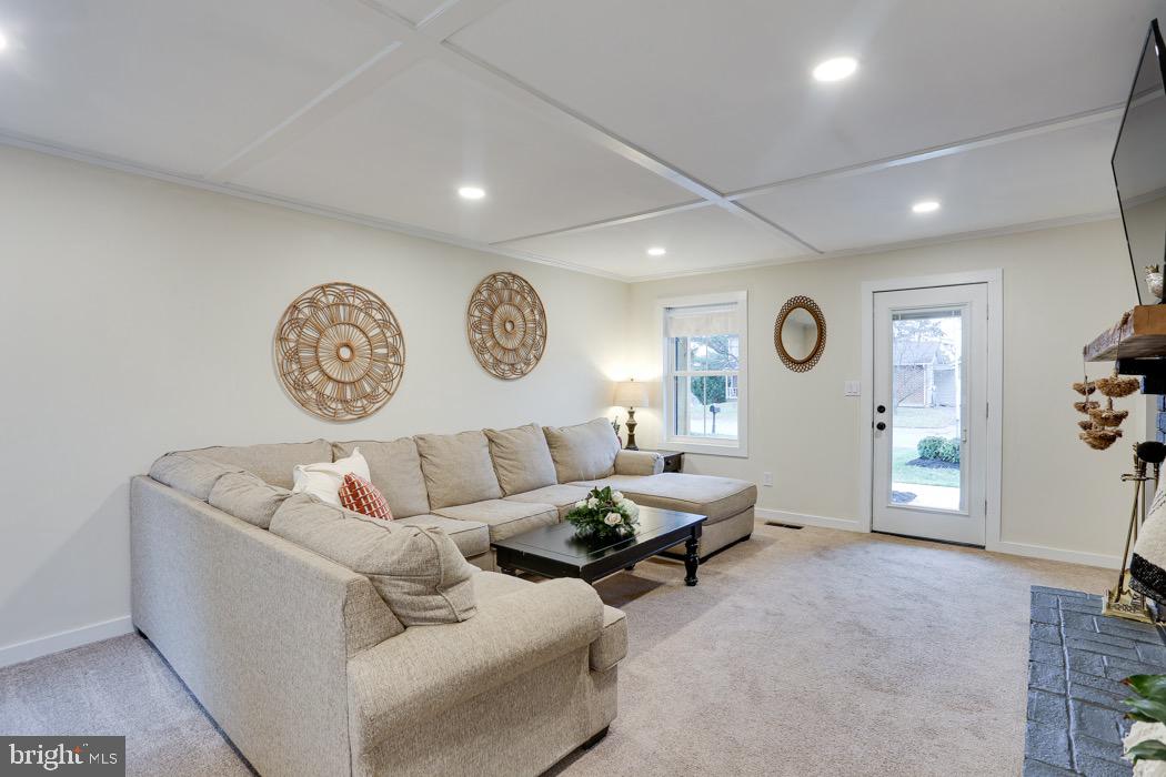 SULLIVAN HEIGHTS - Residential