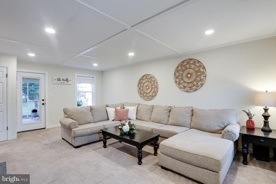 SULLIVAN HEIGHTS - Residential